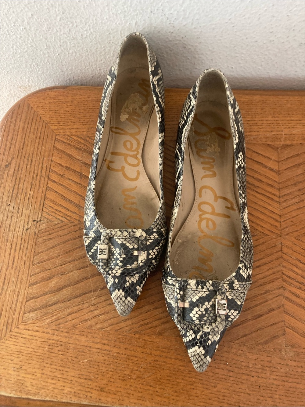 SAM EDELMAN Snakeskin Printed Pointed Toe Buckle Embellished Flats (9.5)